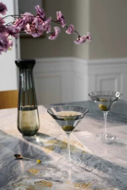Shop looket - Meadow karaffel og 6 martini glas